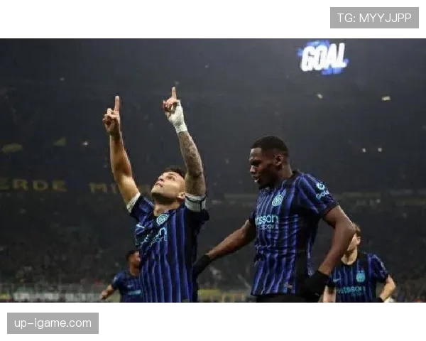 国米球迷热情高涨，助球队意甲争冠再添动力