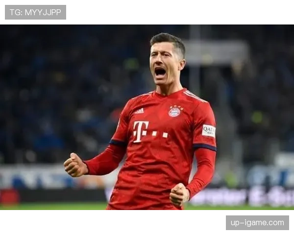 莱万多夫斯基助莱赫波兹南夺冠，球队状态回暖彰显争冠实力