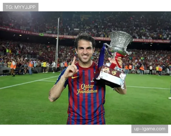 西班牙拉玛西亚青训再添新星,天才少年展现未来足球巨星潜力 西班牙拉玛西亚青训再添新星,天才少年展现未来足球巨星潜力