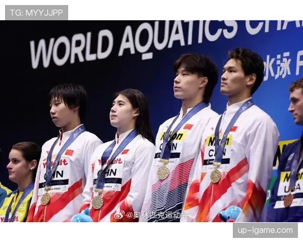 徐嘉余这日常也太纯洁了，比赛上秒天秒地，私下却像邻家大男孩一样洗碗叠被？